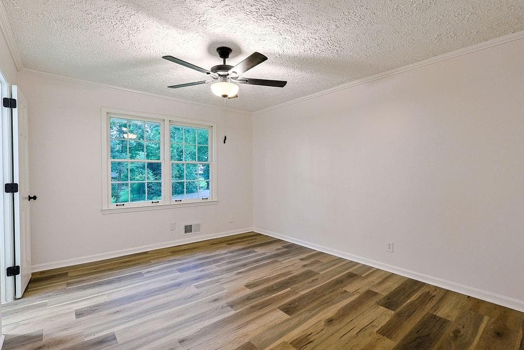 3 bedroom, 3 bathroom, 2,348 sq ft single family residence for sale at 2016 Gibralter Way, Conyers, GA 30012 — photo 7