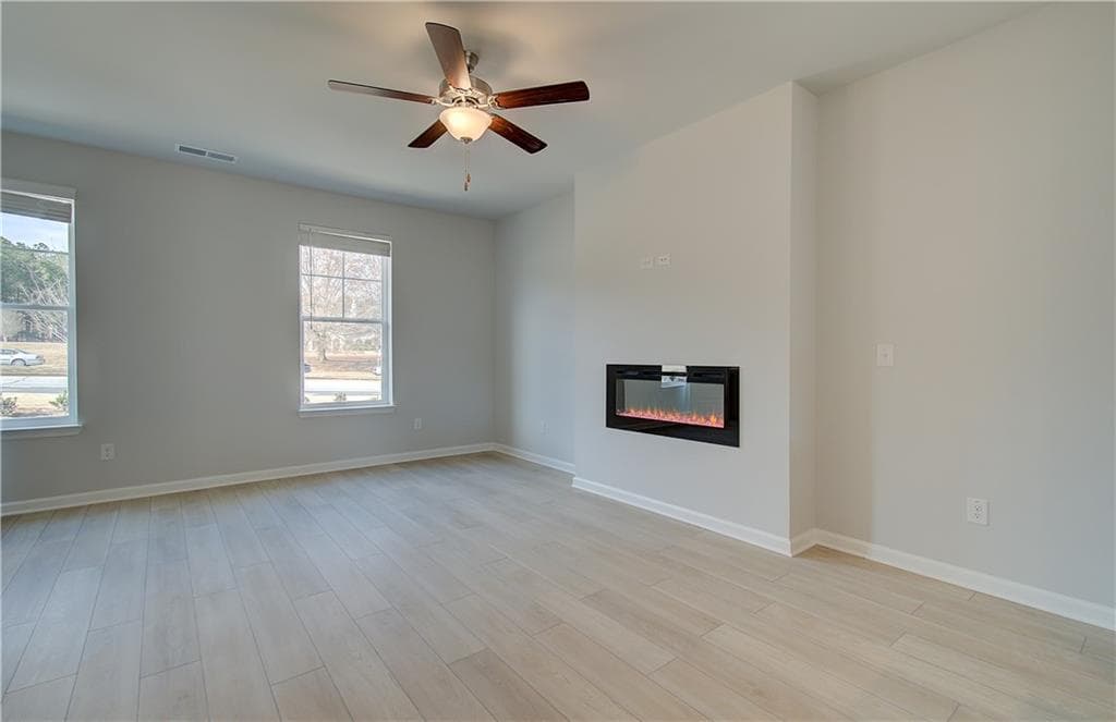 3 bedroom, 3 bathroom, 1,897 sq ft townhouse for sale at 2612 Daybreak Lane, Newnan, GA 30265 — photo 10