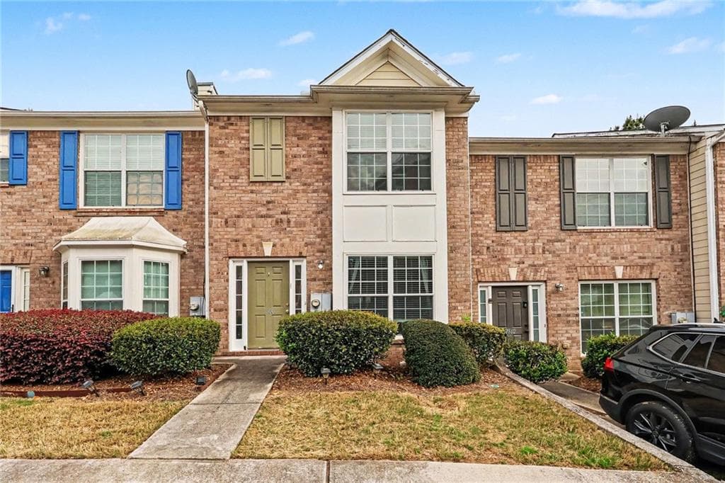 2 bedroom, 3 bathroom, 1,328 sq ft townhouse for sale at 2800 Parkway Cove, Lithonia, GA 30058 — photo 5