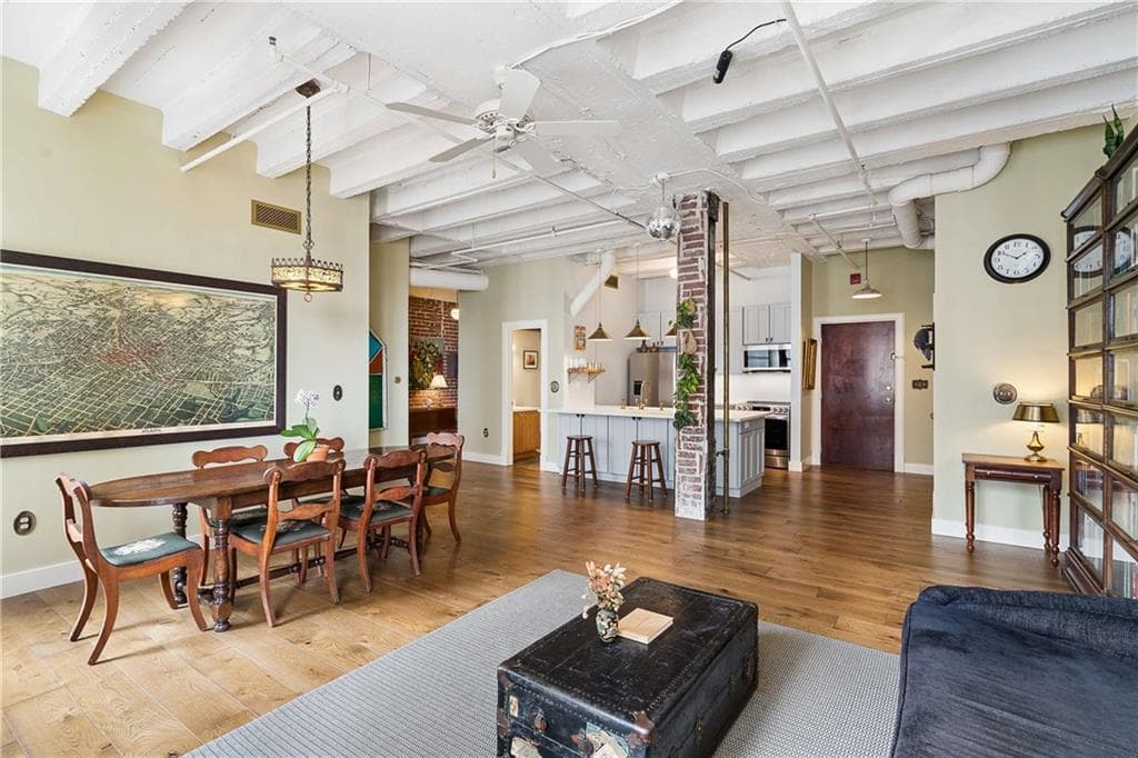 1 bedroom, 1 bathroom, 902 sq ft condominium for sale at 32 Peachtree Street 1603, Atlanta, GA 30303