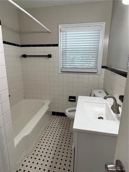 3 bedroom, 2 bathroom, 1,229 sq ft single family residence for sale at 2005 Benson Avenue, Smyrna, GA 30080 — photo 4