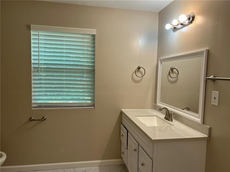 3 bedroom, 2 bathroom, 1,229 sq ft single family residence for sale at 2005 Benson Avenue, Smyrna, GA 30080 — photo 5