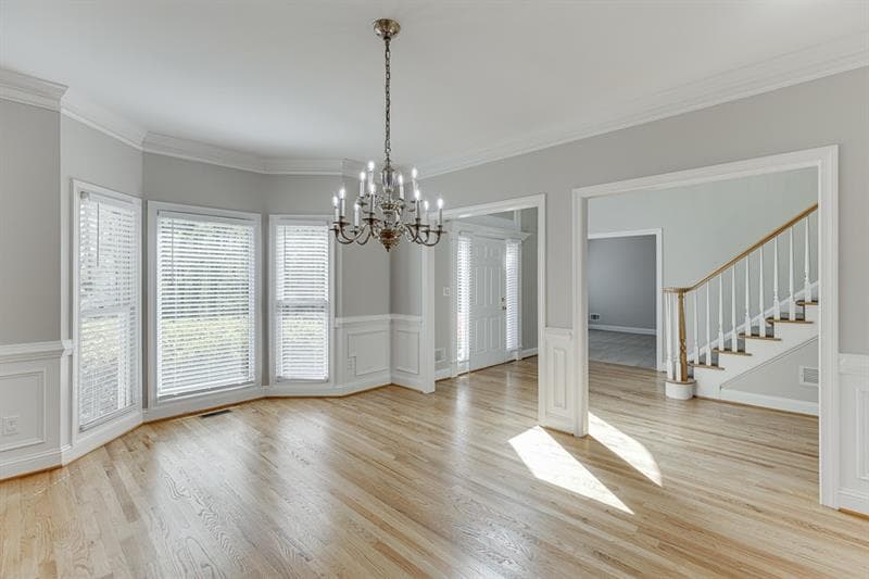 7 bedroom, 6 bathroom, 4,541 sq ft single family residence for rent at 9345 Riverclub Parkway, Duluth, GA 30097 for $4,900 a month — photo 2