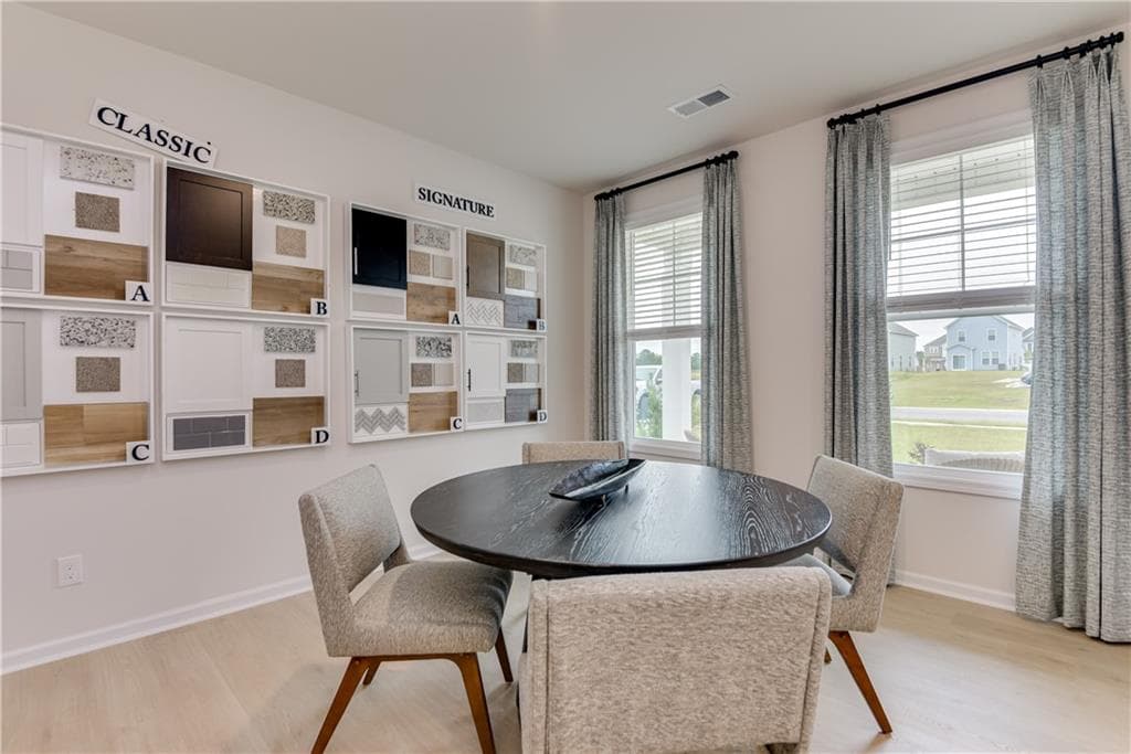 5 bedroom, 3 bathroom, 2,686 sq ft single family residence for sale at 764 Ocmulgee Crossing, Locust Grove, GA 30248 — photo 10