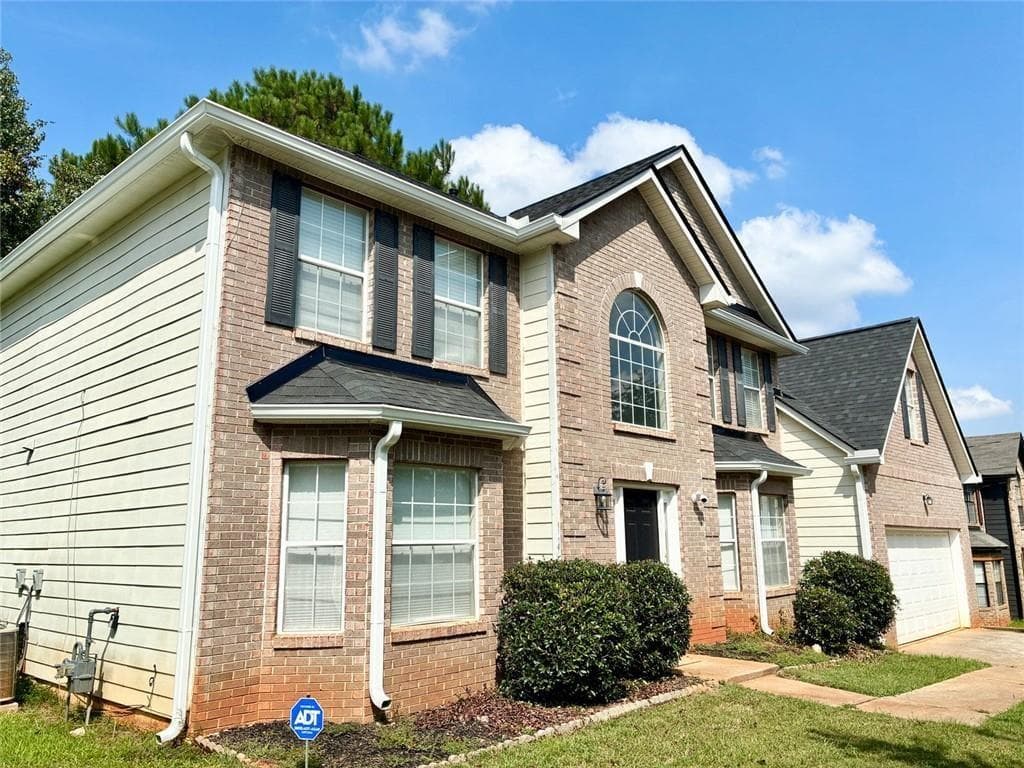 4 bedroom, 2 bathroom, 2,024 sq ft duplex for rent at 4984 Galleon Crossing A, Decatur, GA 30035 for $2,500 a month — photo 4