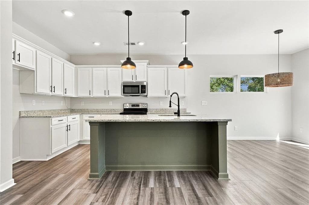 4 bedroom, 2 bathroom, 1,832 sq ft single family residence for sale at 437 Tom Avery Drive, Ball Ground, GA 30107 — photo 8