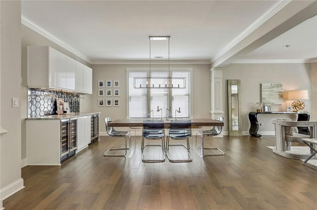 5 bedroom, 4 bathroom, 3,754 sq ft single family residence for sale at 516 Flyingbolt Run, Canton, GA 30115 — photo 6