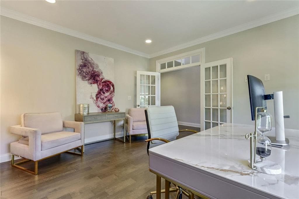 5 bedroom, 4 bathroom, 3,754 sq ft single family residence for sale at 516 Flyingbolt Run, Canton, GA 30115 — photo 4
