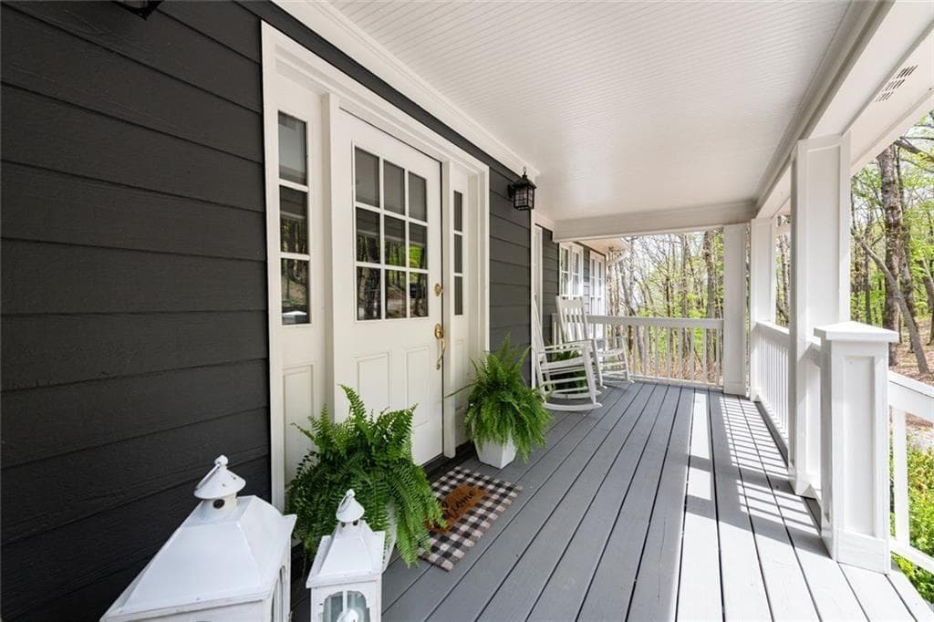 5 bedroom, 6 bathroom, 5,873 sq ft single family residence for sale at 1093 Lower Sassafras Parkway, Jasper, GA 30143 — photo 3