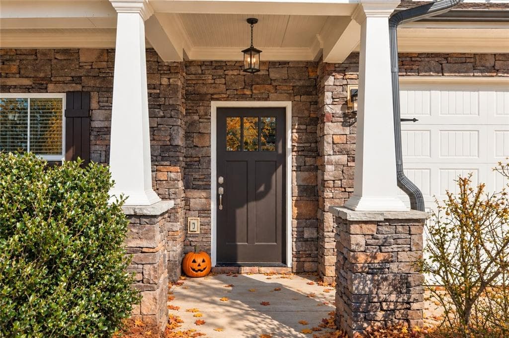 4 bedroom, 4 bathroom, 2,382 sq ft single family residence for sale at 52 Morgan Lane, Dawsonville, GA 30534 — photo 2