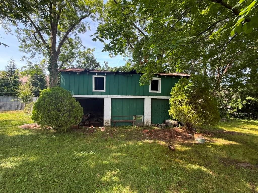 5 bedroom, 2 bathroom, 3,848 sq ft single family residence for sale at 217 Montgomery Street, Marietta, GA 30060 — photo 7