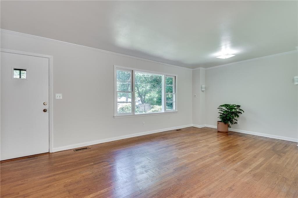 3 bedroom, 2 bathroom, 1,225 sq ft single family residence for sale at 2969 Judylyn Drive, Decatur, GA 30033 — photo 6