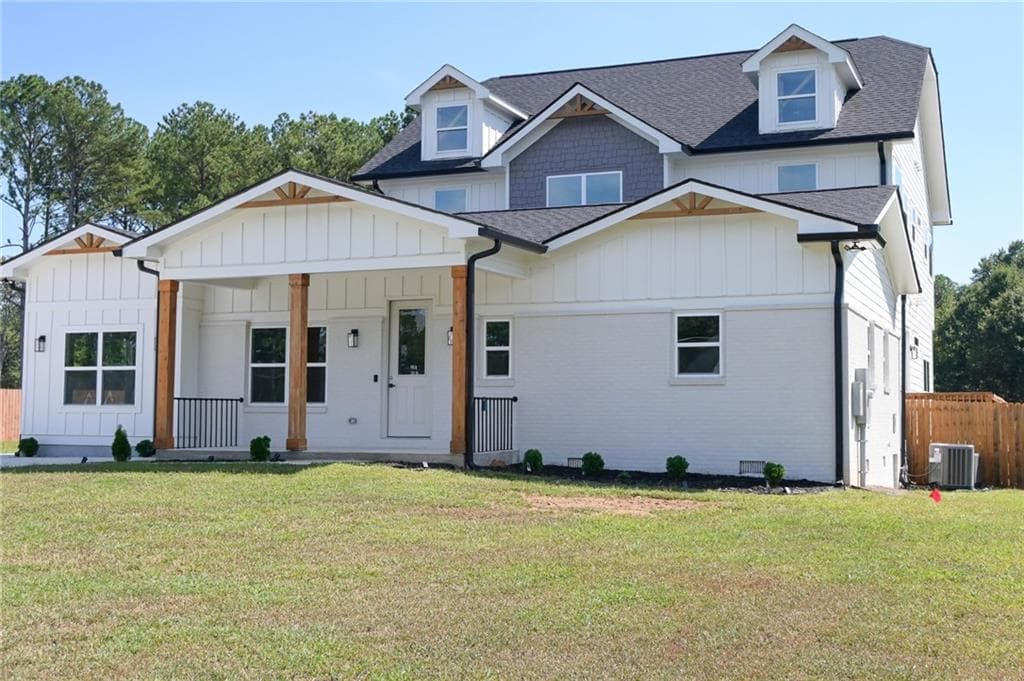 4 bedroom, 3 bathroom, 3,899 sq ft single family residence for sale at 518 Hoke O'kelly Mill Road, Loganville, GA 30052