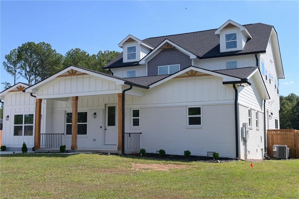 4 bedroom, 3 bathroom, 3,899 sq ft single family residence for sale at 518 Hoke O'kelly Mill Road, Loganville, GA 30052 — photo 2