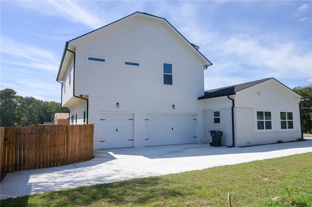 4 bedroom, 3 bathroom, 3,899 sq ft single family residence for sale at 518 Hoke O'kelly Mill Road, Loganville, GA 30052 — photo 7