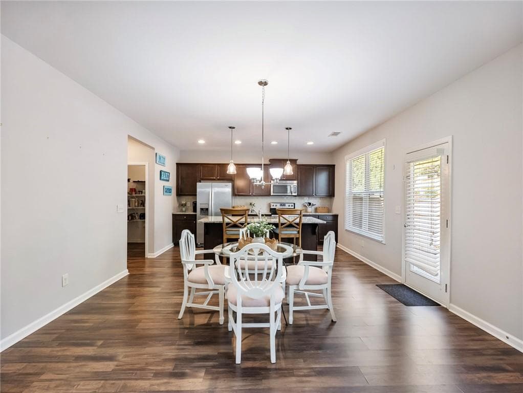 3 bedroom, 3 bathroom, 2,155 sq ft single family residence for sale at 5907 Waterway Place, Flowery Branch, GA 30542 — photo 6