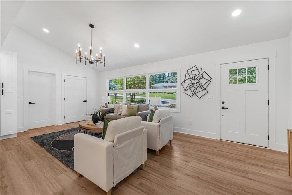 3 bedroom, 3 bathroom, 1,300 sq ft single family residence for sale at 5177 White Boulevard, Mableton, GA 30126 — photo 6