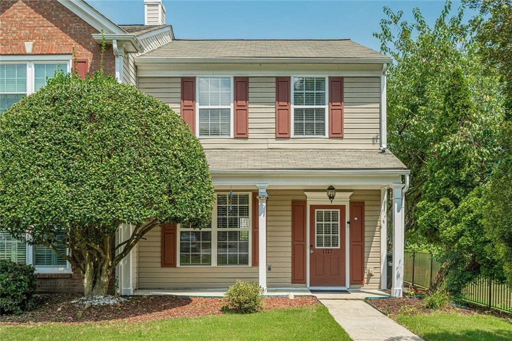 2 bedroom, 3 bathroom, 1,240 sq ft townhouse for sale at 1717 NW Stanwood Drive, Kennesaw, GA 30152 — photo 2