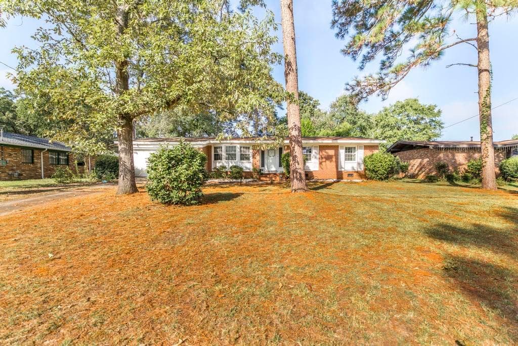 3 bedroom, 2 bathroom, 2,172 sq ft single family residence for sale at 331 Clairmont Drive, Warner Robins, GA 31088 — photo 3