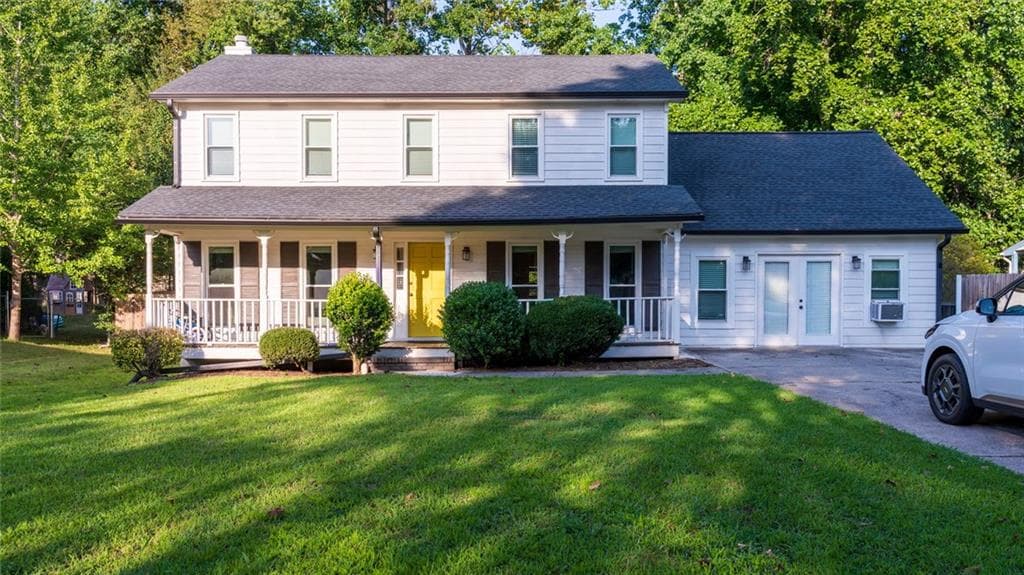 4 bedroom, 3 bathroom, 2,460 sq ft single family residence for sale at 4985 Bent Creek Court, Sugar Hill, GA 30518