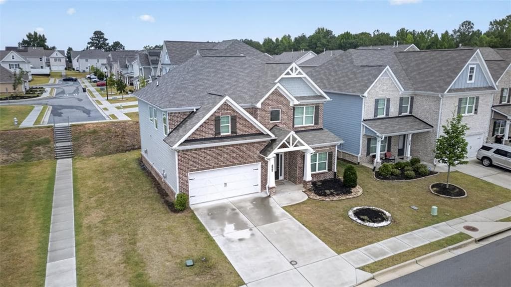 3 bedroom, 3 bathroom, 2,590 sq ft single family residence for sale at 744 Clark Lake Estates Drive, Grayson, GA 30017 — photo 2