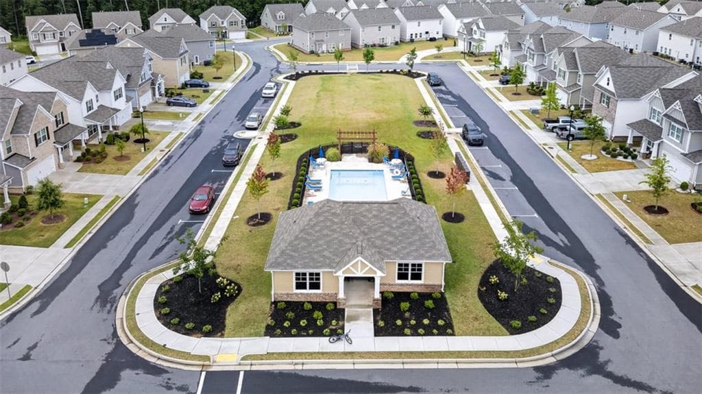 3 bedroom, 3 bathroom, 2,590 sq ft single family residence for sale at 744 Clark Lake Estates Drive, Grayson, GA 30017 — photo 5
