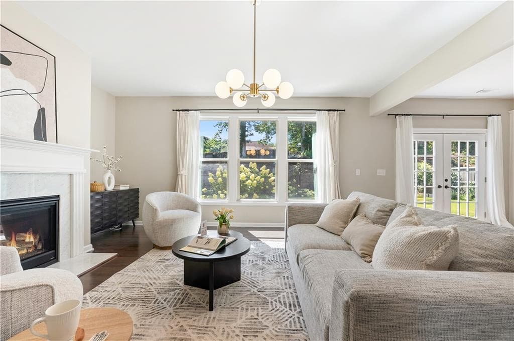 4 bedroom, 4 bathroom, 2,760 sq ft single family residence for sale at 2049 Lakeview Bend Way, Buford, GA 30519 — photo 5