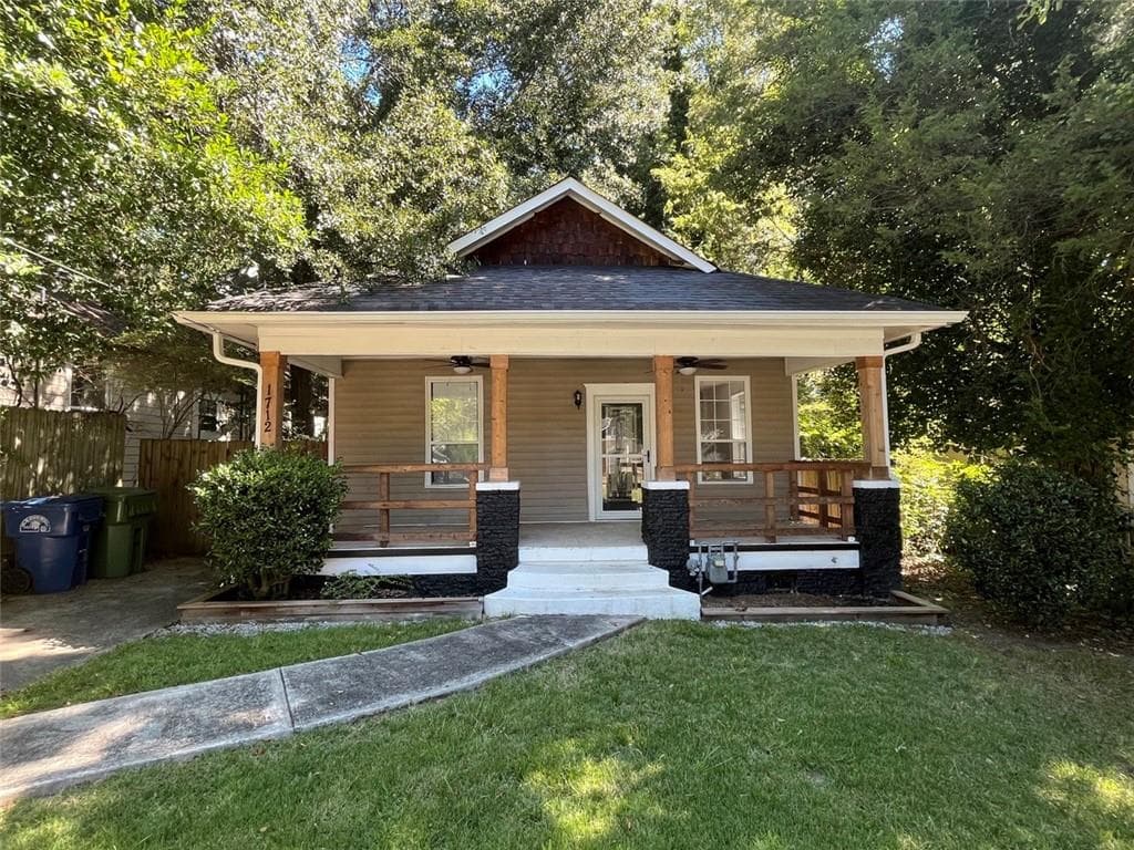4 bedroom, 2 bathroom, 1,200 sq ft single family residence for sale at 1712 Evans Drive, Atlanta, GA 30310 — photo 3