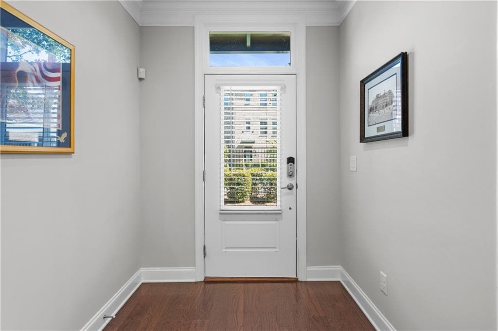 3 bedroom, 3 bathroom, 2,404 sq ft townhouse for sale at 1774 Samantha Bend, Chamblee, GA 30341 — photo 4
