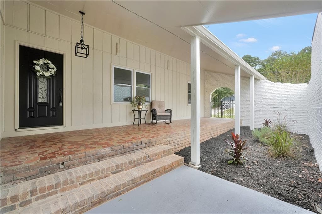 4 bedroom, 4 bathroom, 3,239 sq ft single family residence for sale at 6403 Briarwood Court, Riverdale, GA 30296 — photo 8