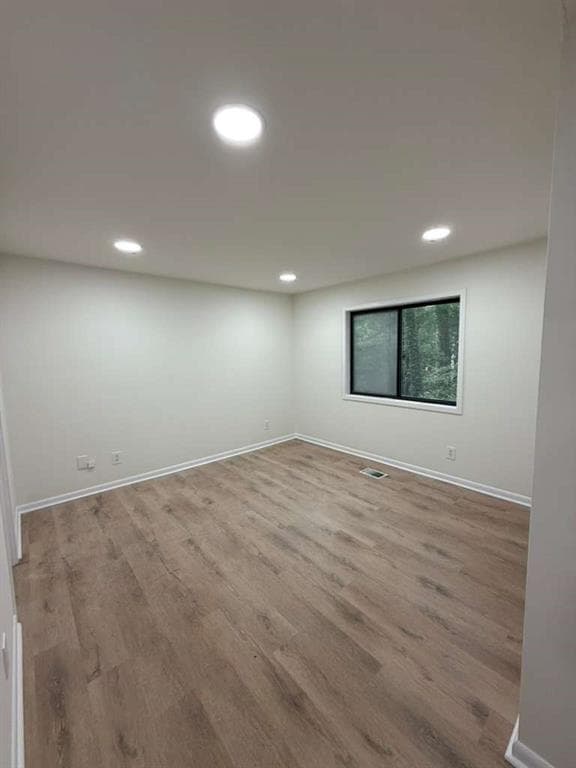 3 bedroom, 3 bathroom, 5,072 sq ft single family residence for sale at 352 N Peak Drive, Alpharetta, GA 30022 — photo 8
