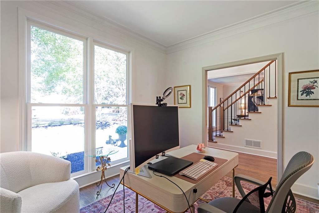6 bedroom, 3 bathroom, 3,868 sq ft single family residence for sale at 162 Grand Avenue, Suwanee, GA 30024 — photo 8