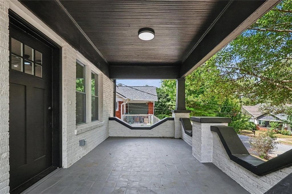 3 bedroom, 3 bathroom, 1,861 sq ft single family residence for sale at 1600 Rogers Avenue, Atlanta, GA 30310 — photo 7