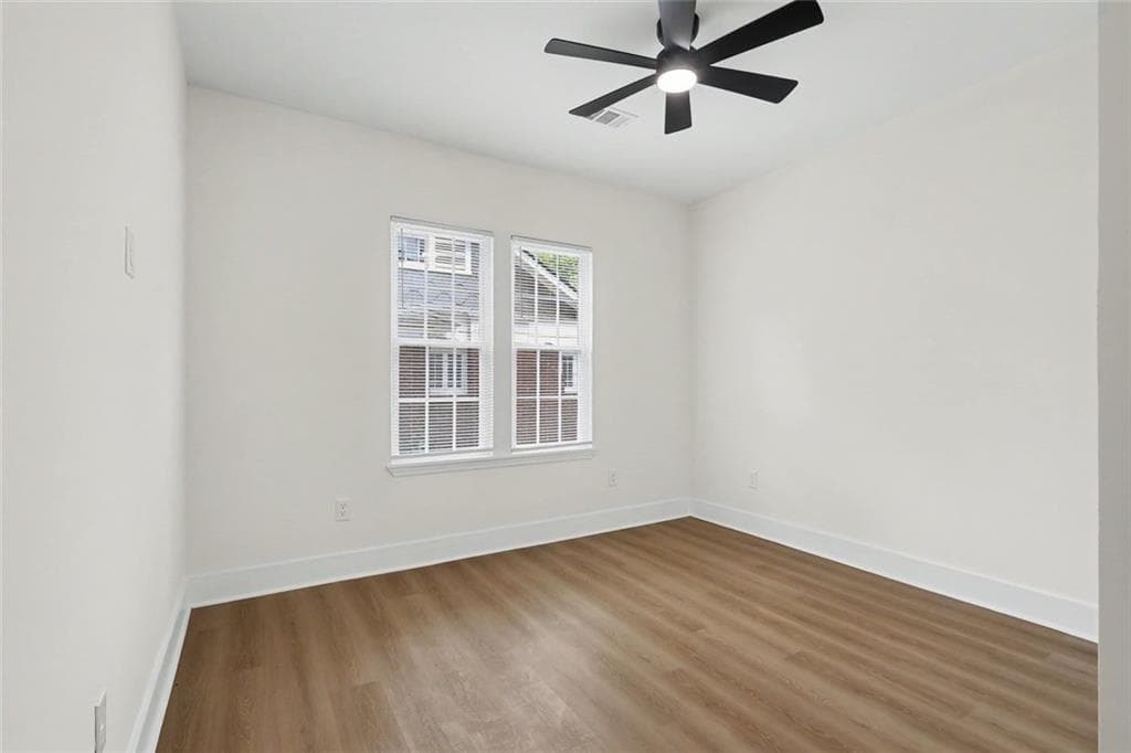 3 bedroom, 3 bathroom, 1,861 sq ft single family residence for sale at 1600 Rogers Avenue, Atlanta, GA 30310 — photo 9
