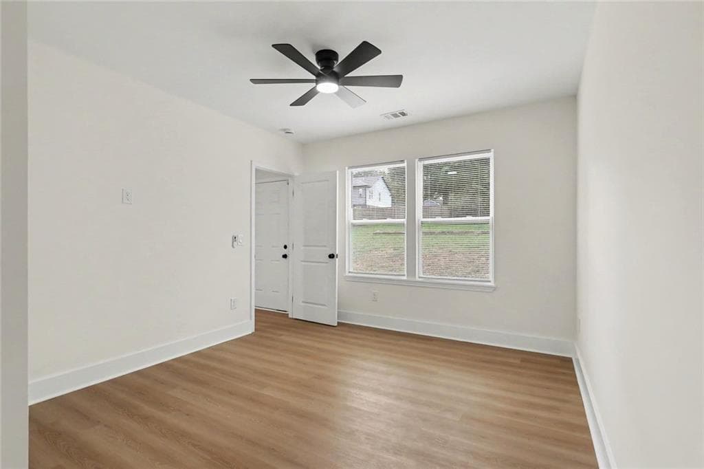 3 bedroom, 3 bathroom, 1,861 sq ft single family residence for sale at 1600 Rogers Avenue, Atlanta, GA 30310 — photo 10
