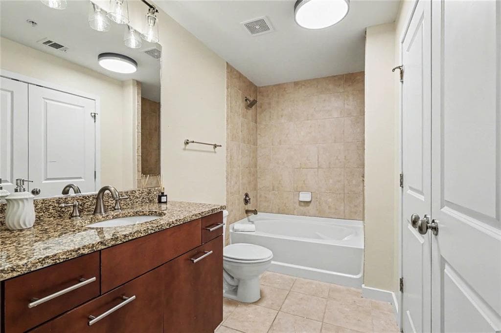 1 bedroom, 1 bathroom, 776 sq ft condominium for sale at 3300 Windy Ridge Parkway 1419, Atlanta, GA 30339 — photo 5
