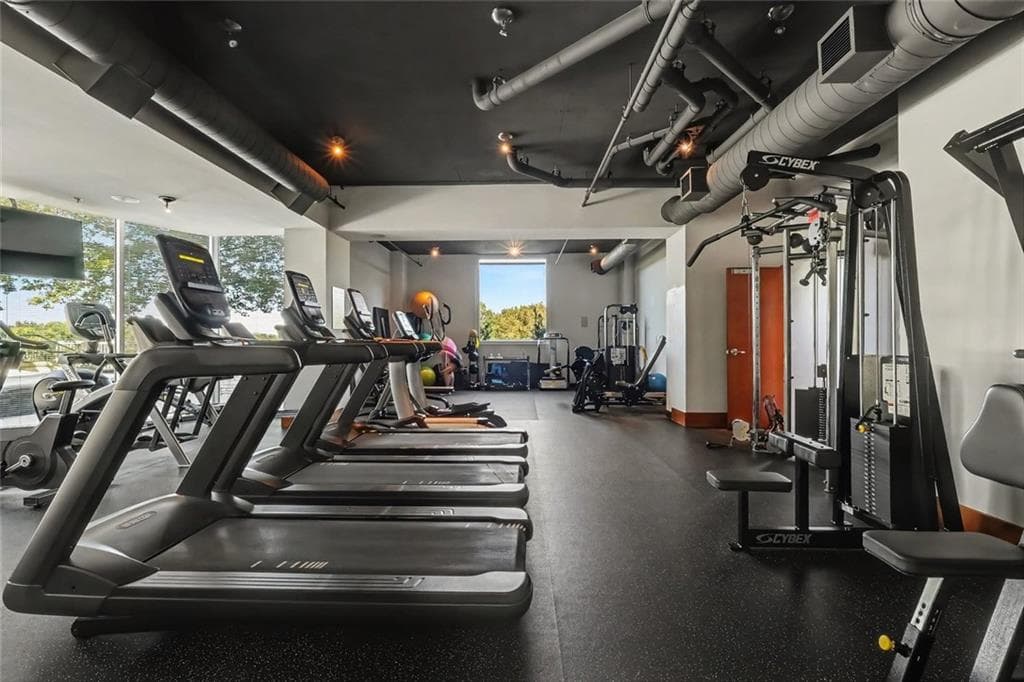 1 bedroom, 1 bathroom, 776 sq ft condominium for sale at 3300 Windy Ridge Parkway 1419, Atlanta, GA 30339 — photo 7