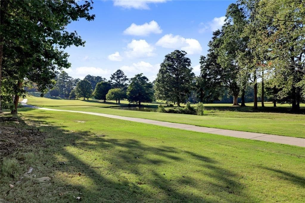 3 bedroom, 3 bathroom, 3,817 sq ft single family residence for sale at 884 Fairway Drive, Monroe, GA 30655 — photo 5