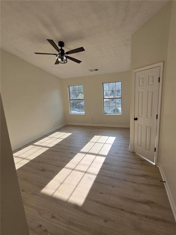 2 bedroom, 3 bathroom, 1,528 sq ft condominium for sale at 2868 Vining Ridge Terrace, Decatur, GA 30034 — photo 8
