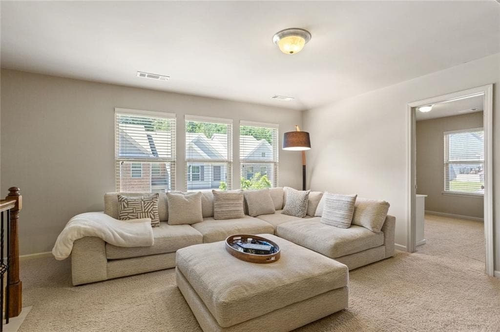 3 bedroom, 3 bathroom, 2,004 sq ft townhouse for sale at 2390 Whiteoak Court, Smyrna, GA 30080 — photo 4