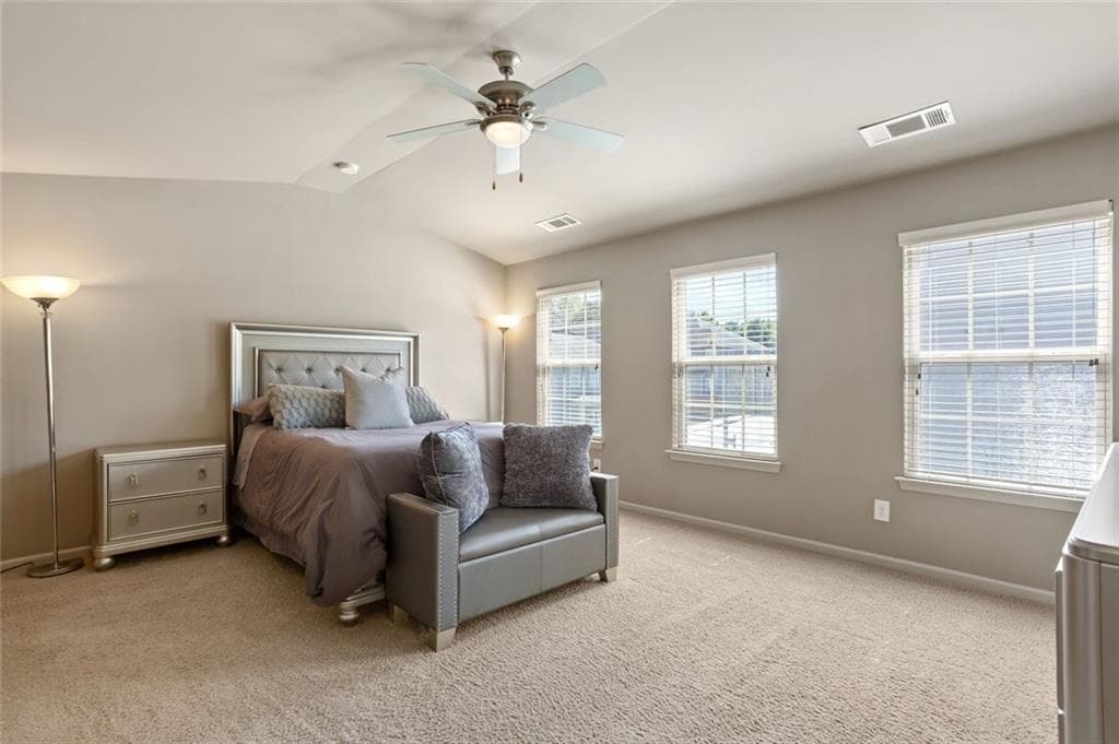 3 bedroom, 3 bathroom, 2,004 sq ft townhouse for sale at 2390 Whiteoak Court, Smyrna, GA 30080 — photo 5