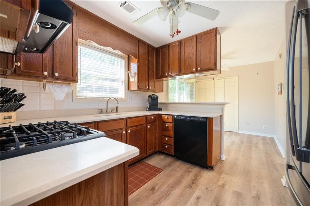 3 bedroom, 2 bathroom, 1,392 sq ft single family residence for sale at 4015 Paloverde Drive, Kennesaw, GA 30144 — photo 7
