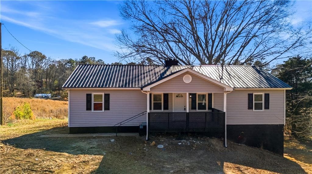 3 bedroom, 2 bathroom, 3,635 sq ft home for sale at 1781 Brooks Road, Dacula, GA