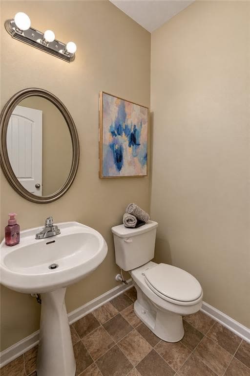 5 bedroom, 4 bathroom, 2,390 sq ft single family residence for rent at 902 Whitfield Oak Road, Auburn, GA 30011 for $2,500 a month — photo 8