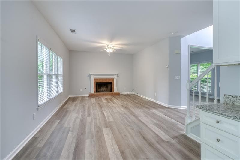 4 bedroom, 3 bathroom, 2,356 sq ft single family residence for rent at 355 Lamme Chase, Johns Creek, GA 30097 for $3,000 a month — photo 8