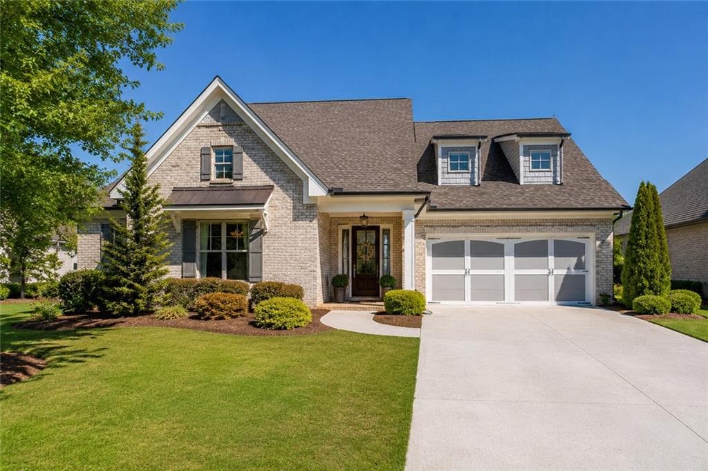 3 bedroom, 4 bathroom, 3,139 sq ft single family residence for sale at 6025 Overlook Club Circle, Suwanee, GA 30024 — photo 1 of 54