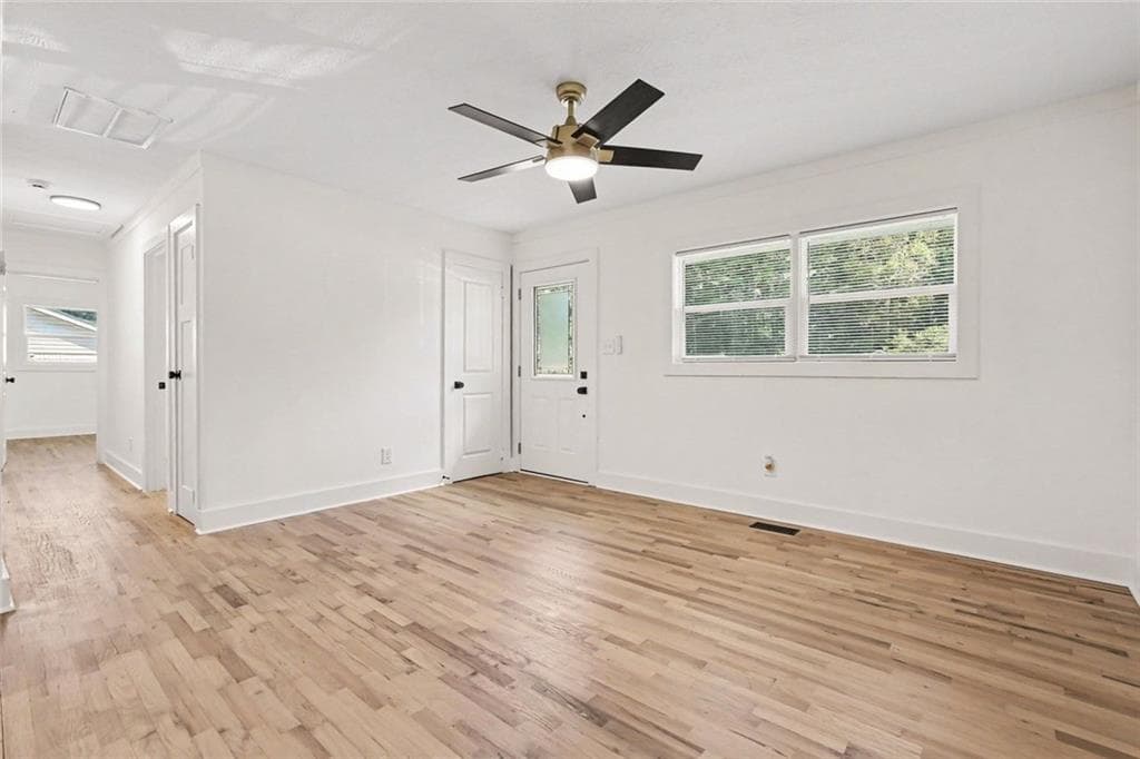 4 bedroom, 2 bathroom, 1,352 sq ft single family residence for sale at 46 Royce Drive, Jonesboro, GA 30238 — photo 7