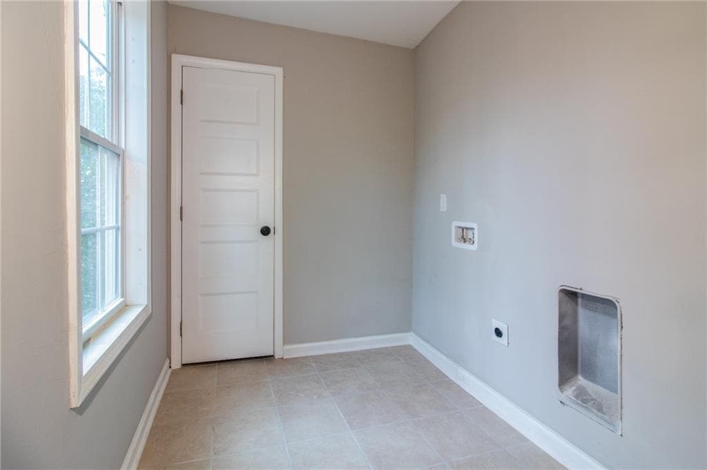 4 bedroom, 3 bathroom, 4,796 sq ft single family residence for sale at 2531 Midway Road, Decatur, GA 30030 — photo 9