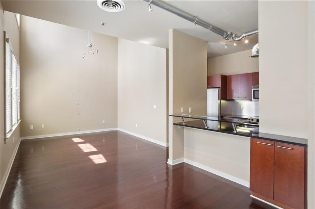 1 bedroom, 2 bathroom, 1,108 sq ft condominium for sale at 265 18th Street 2341, Atlanta, GA 30363 — photo 7