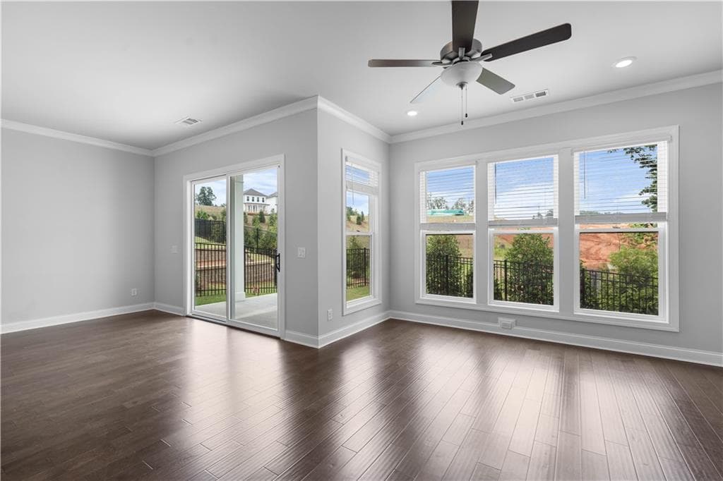 3 bedroom, 3 bathroom, 2,433 sq ft single family residence for sale at 610 Silva Street, Cumming, GA 30040 — photo 7